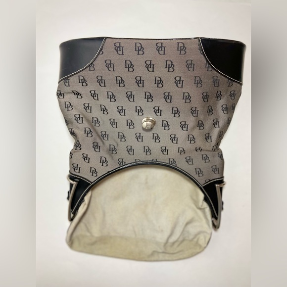 Dooney & Bourke Buckle Bucket Handbag Purse Lock Monogram Signature Black Grey. - Picture 10 of 16